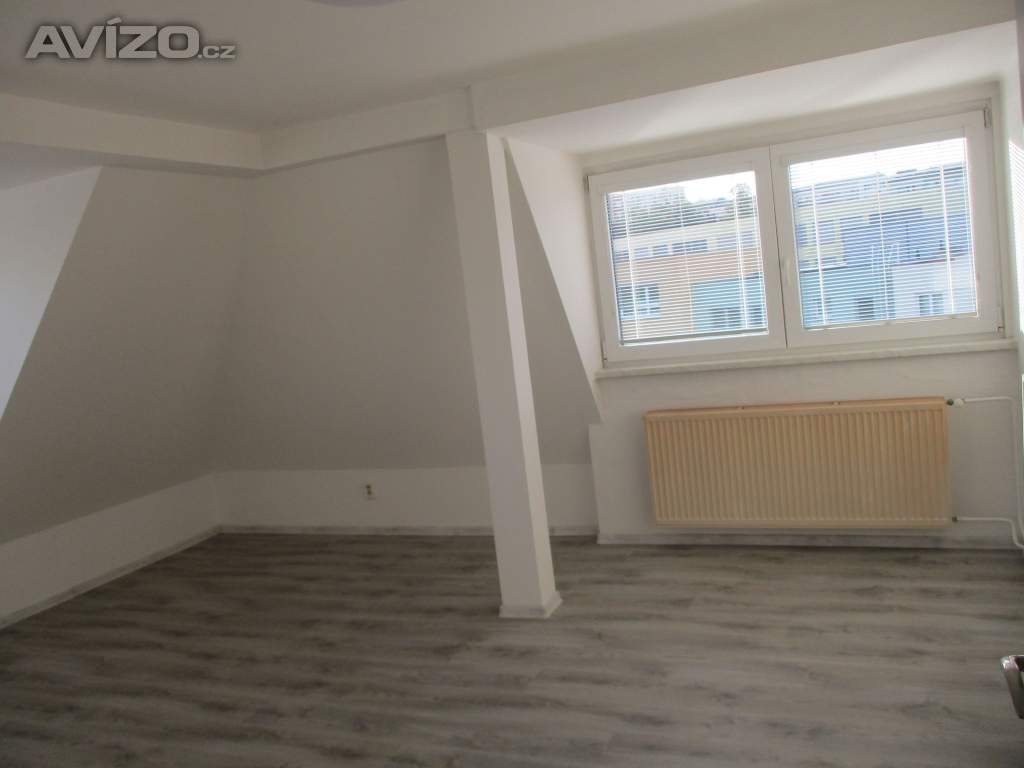 Foto inzerátu Pronajmu byt 2+1 57m2 v Opavě, bez platby provize RK, parkování auta