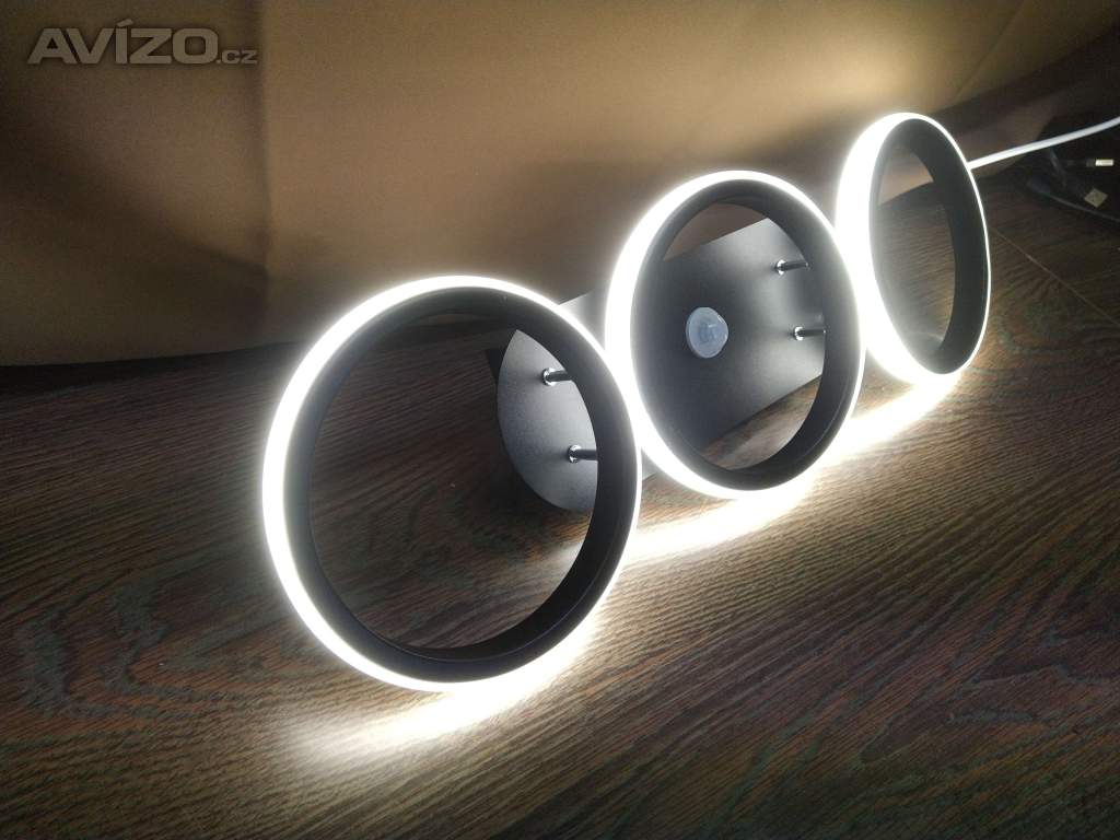 Foto inzerátu 310 - LED světlo - 3 kruhy