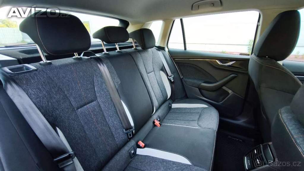 Foto inzerátu Škoda Kamiq 1.0 TSi 81kW ČR DSG DPH
