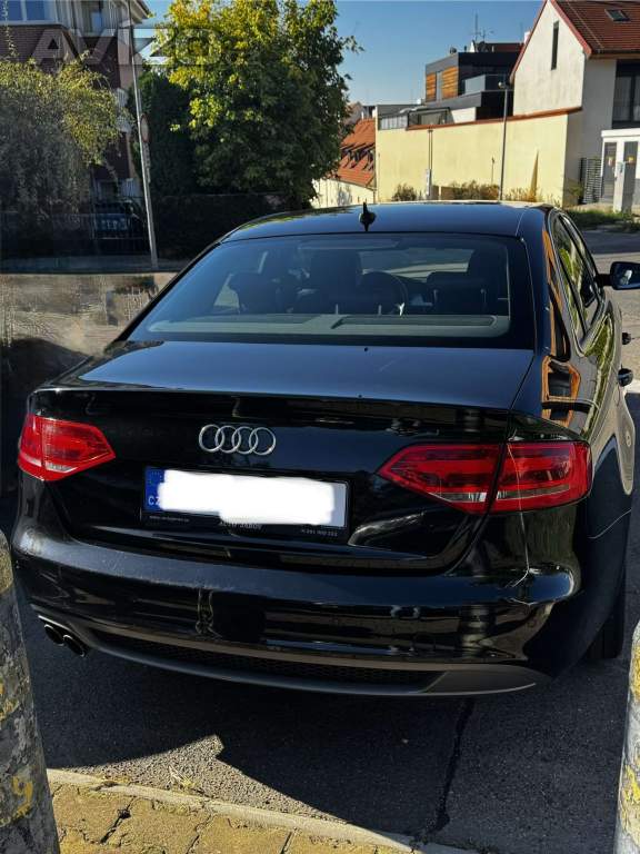 Foto inzerátu Audi A4 Sedan S-line