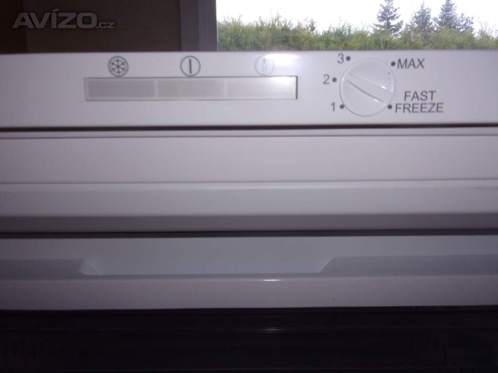 Foto inzerátu Mrazák BEKO šuplíkový A+ RFSA240M23W