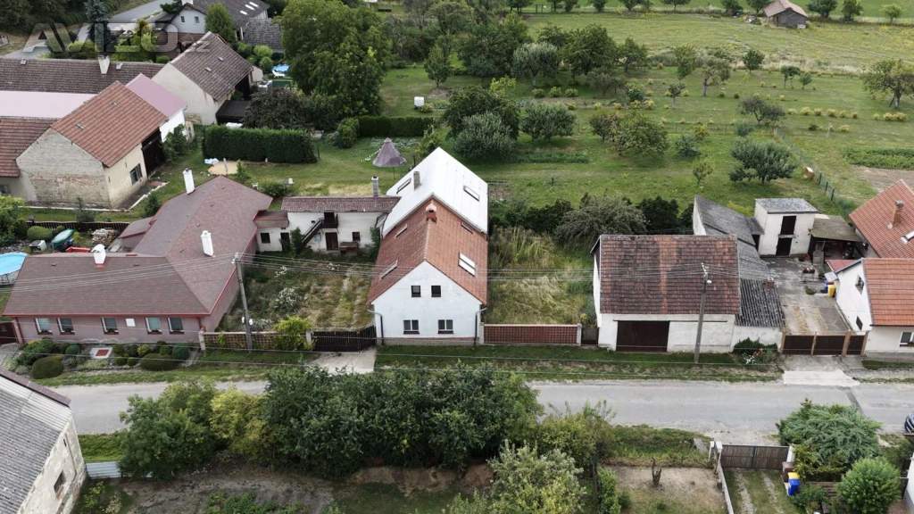 Foto inzerátu Prodej RD 4+1 v obci Střednice, pozemek 617 m²