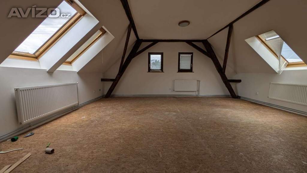 Foto inzerátu Prodej RD 4+1 v obci Střednice, pozemek 617 m²
