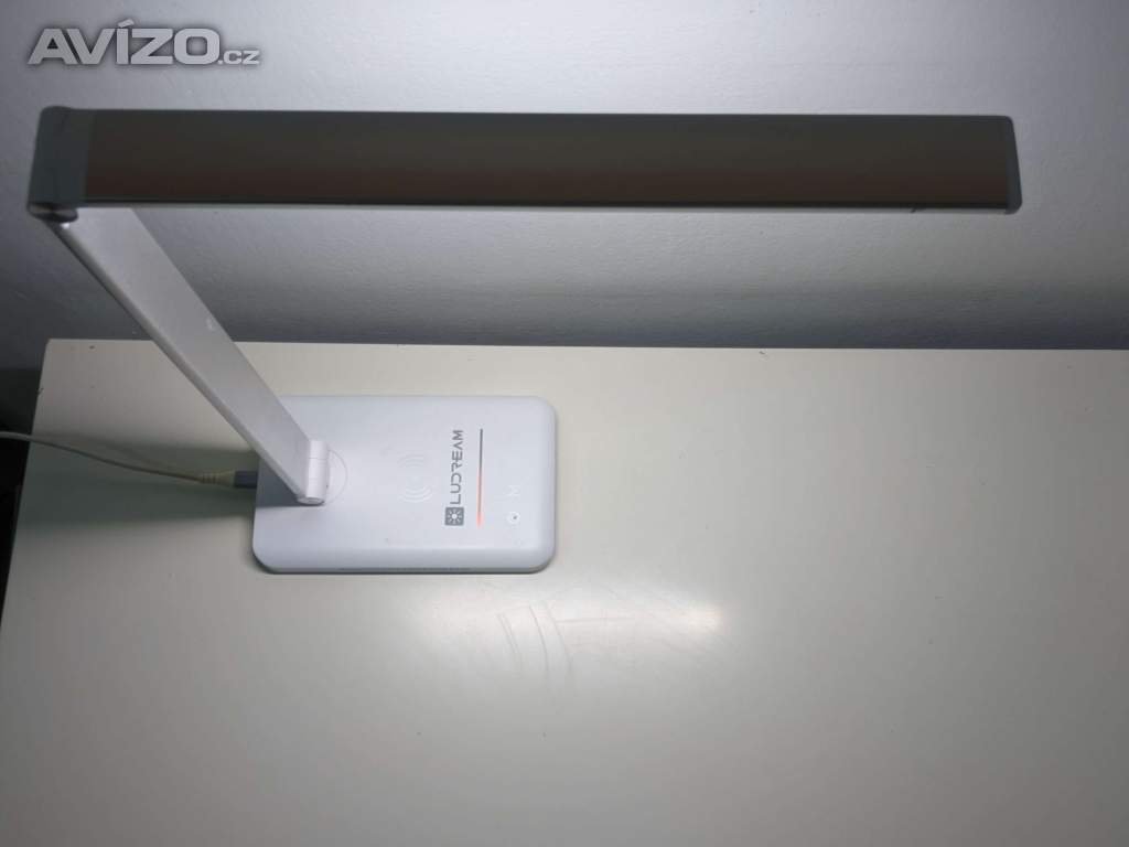 Foto inzerátu Stolní lampa bez modrého světla Ludream Focus Charge+