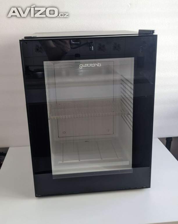 Foto inzerátu Minibar Guzzanti (40l)