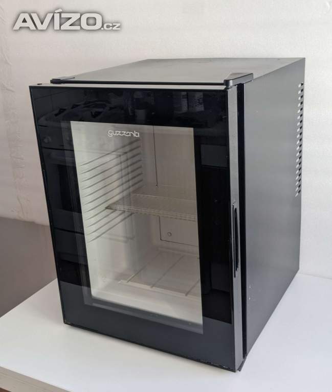 Foto inzerátu Minibar Guzzanti (40l)
