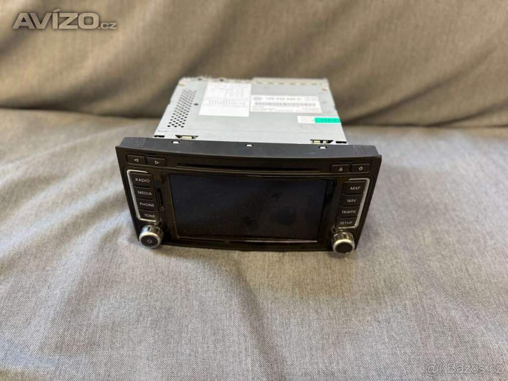 Foto inzerátu VW RNS 510 7E0 035 680 D – Multivan / T5