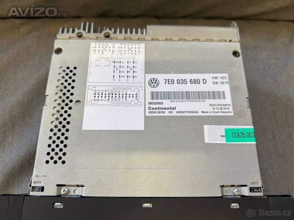 Foto inzerátu VW RNS 510 7E0 035 680 D – Multivan / T5