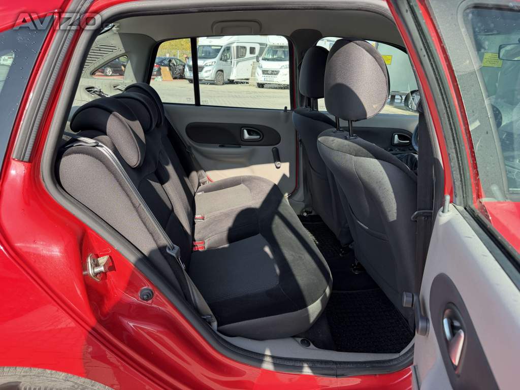 Foto inzerátu Renault Thalia 1.2i, naj. 40 000 km, ČR, 1. maj.