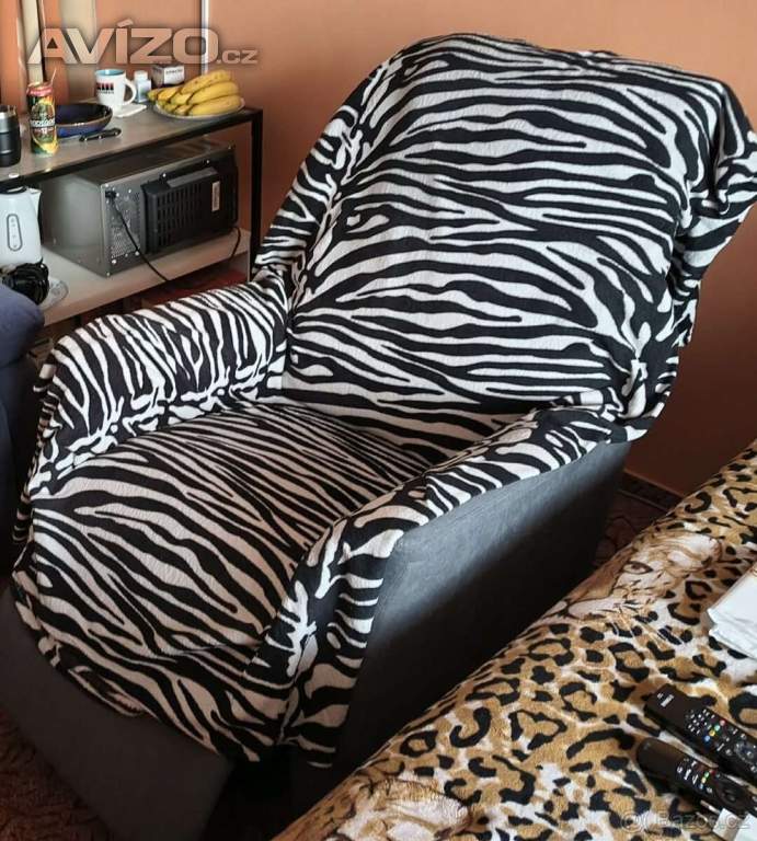 Foto inzerátu Relaxační TV křeslo ELVIN s elektrickým polohováním