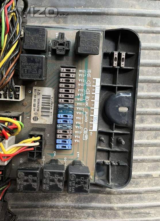 Foto inzerátu Elektroinstalace FAVORIT karburátor 93/94