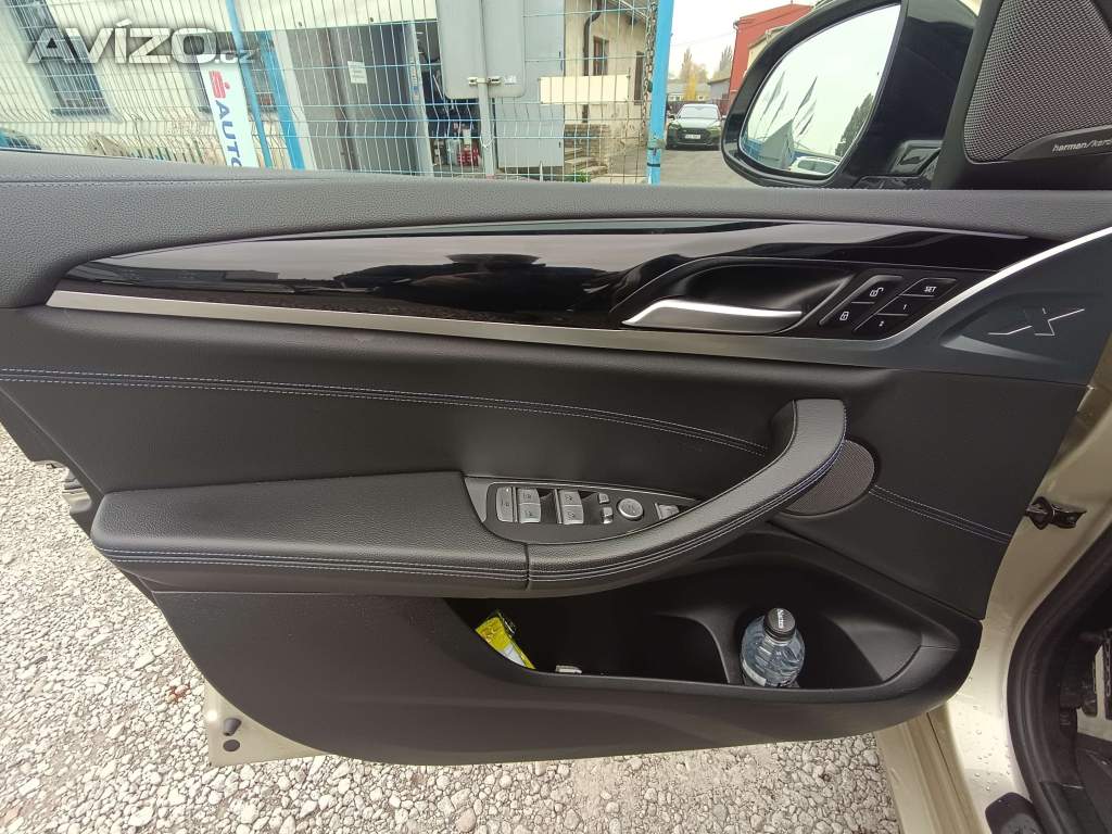 Foto inzerátu BMW X4 M40d Performance xDrive ČR 1.majitel DPH 