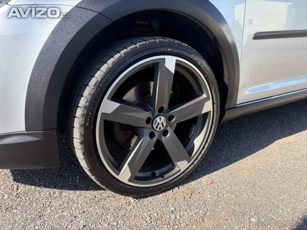 Foto inzerátu VW CROSS TOURAN 1.4 TSI 125KW DSG XENON WEBASTO PANORAMA