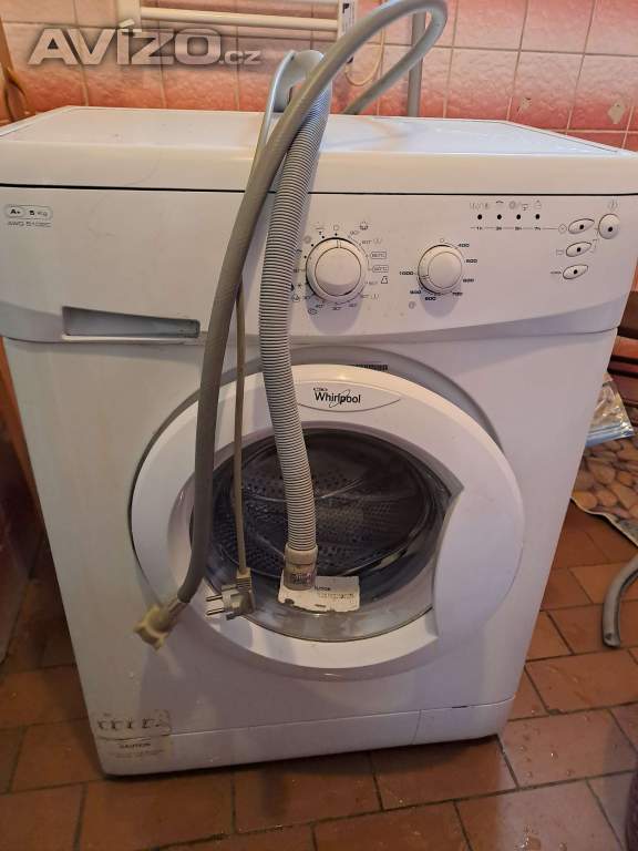 Pračka whirpool