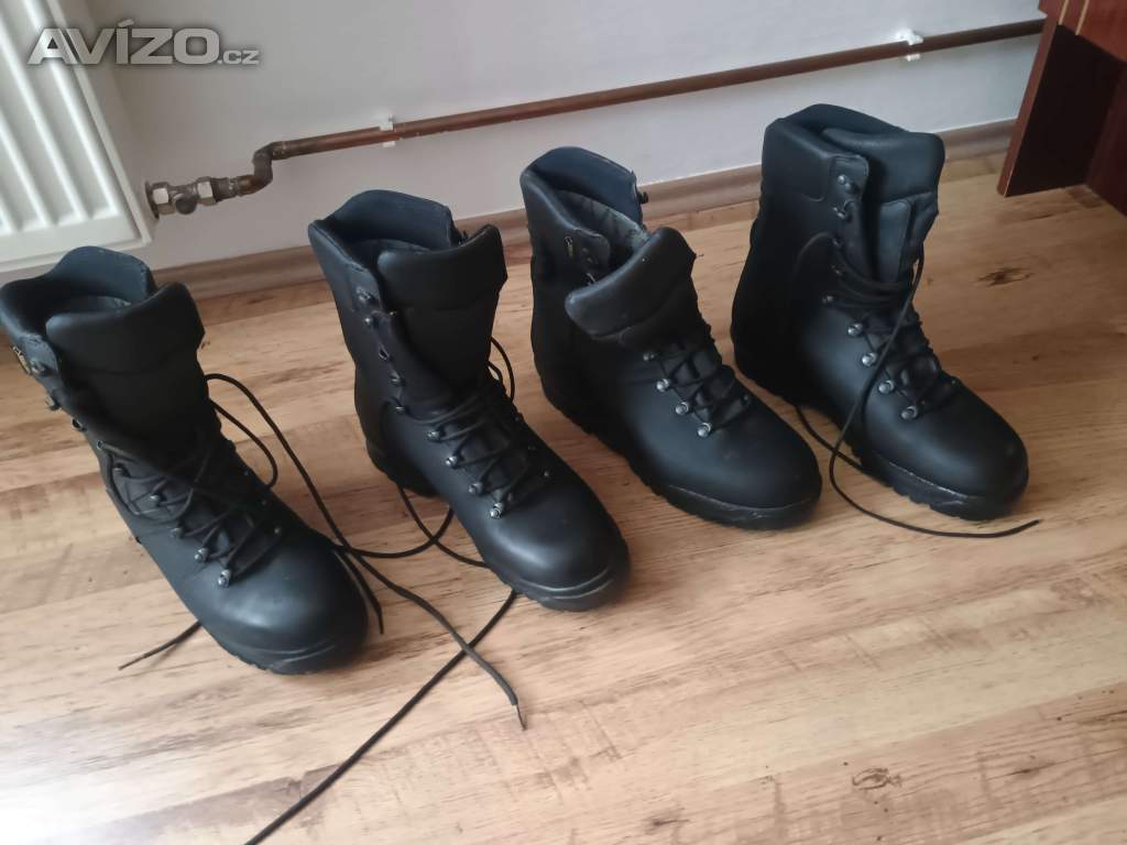 Foto inzerátu vojenské Gore-Tex kanady Bardejov (Veľkosť 47) 83€