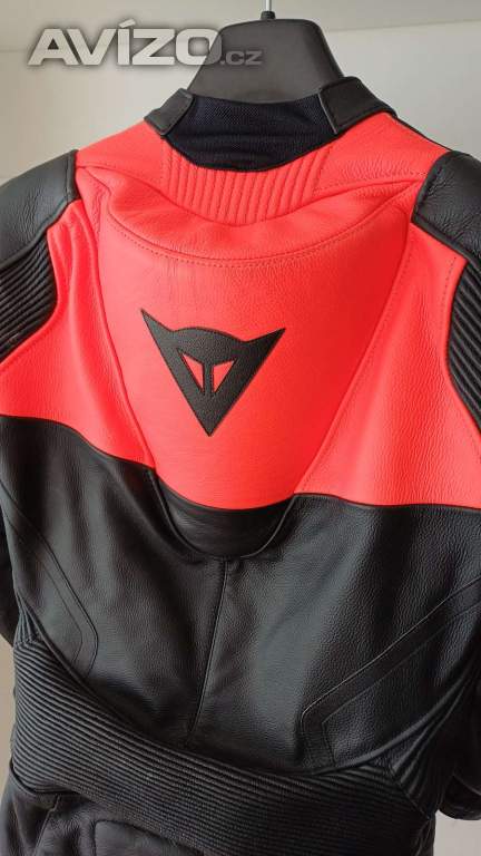 Foto inzerátu Juniorská kožená 1 - dílná kombinéza Dainese Gen-Z Junior Perf