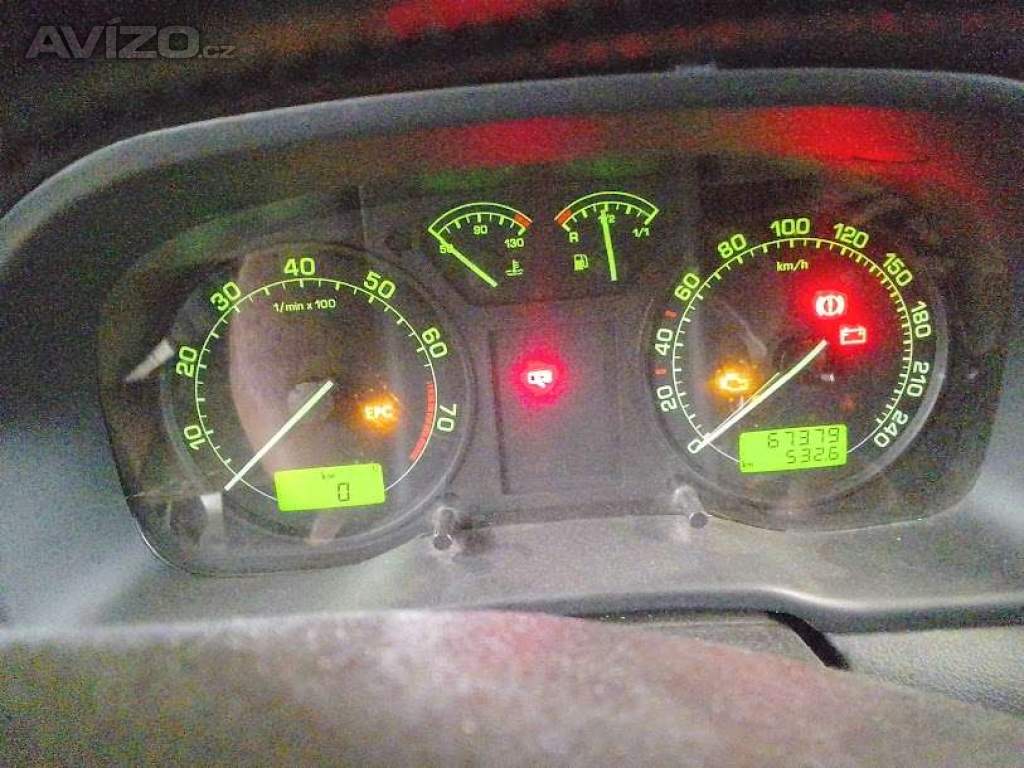 Foto inzerátu Škoda Octavia 1,6 sedan 2004, 67 tkm