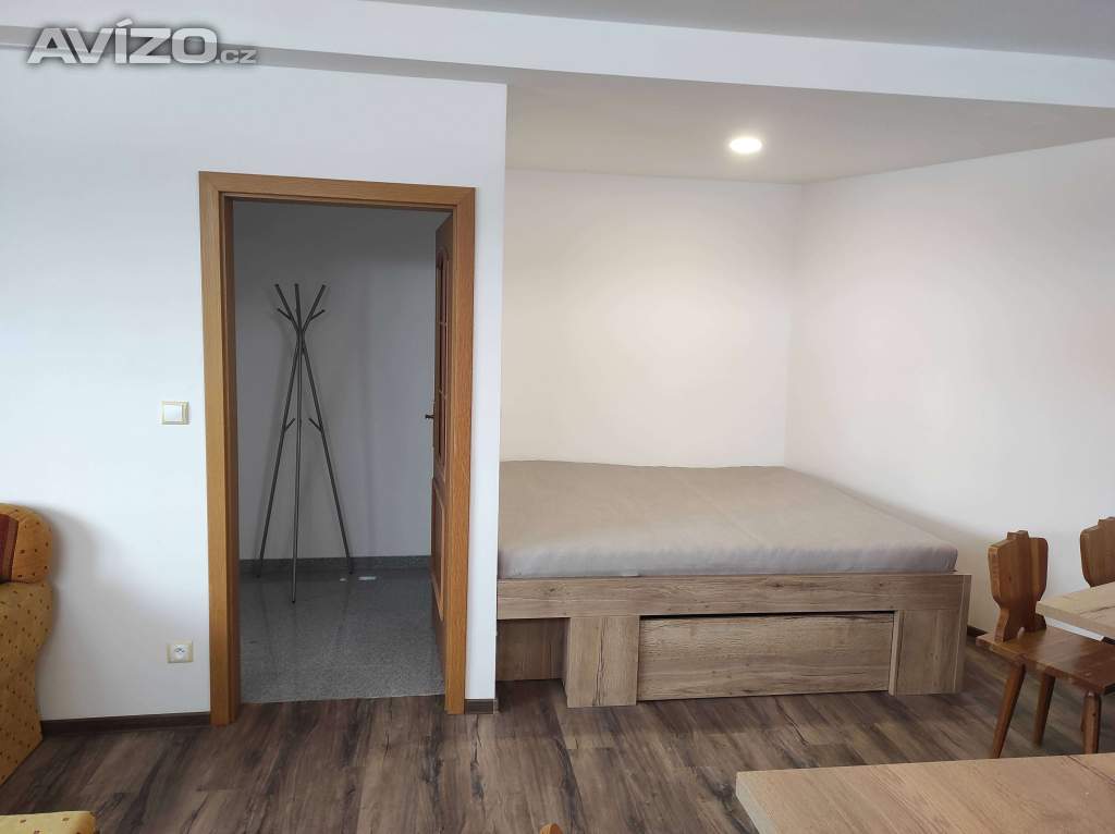 Foto inzerátu Pronájem bytu 1+kk v RD, 37,6m2, Brno - Bystrc
