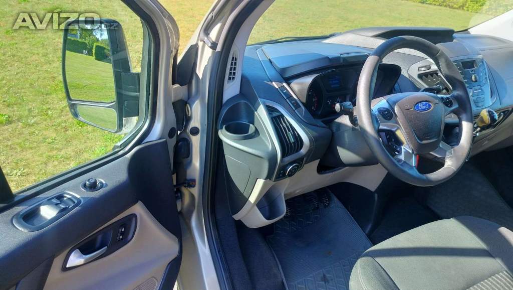 Foto inzerátu FORD TOURNEO CUSTOM 8-místný
