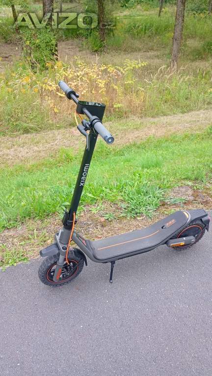 Foto inzerátu Xiaomi Scooter 6 pro 
