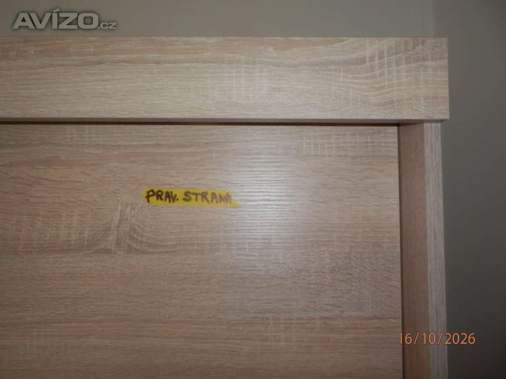 Foto inzerátu Skříň s posuvnými dveřmi a úložným prostorem Nová 2Roky stará. 195x181x60,5cm.
