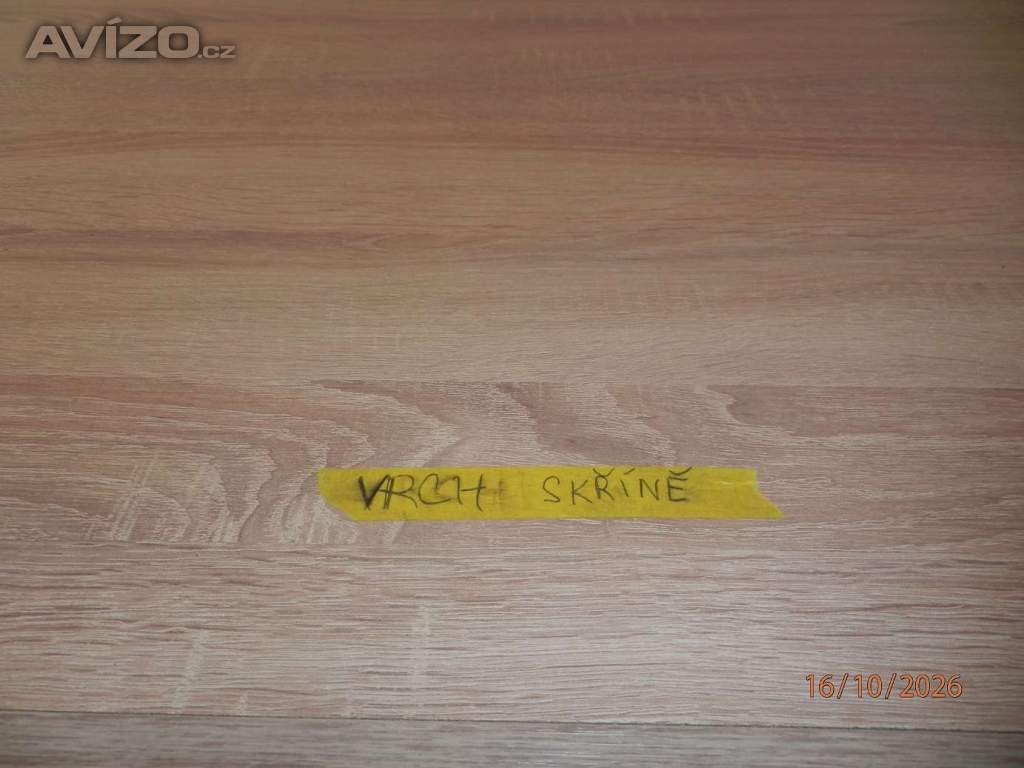 Foto inzerátu Skříň s posuvnými dveřmi a úložným prostorem Nová 2Roky stará. 195x181x60,5cm.