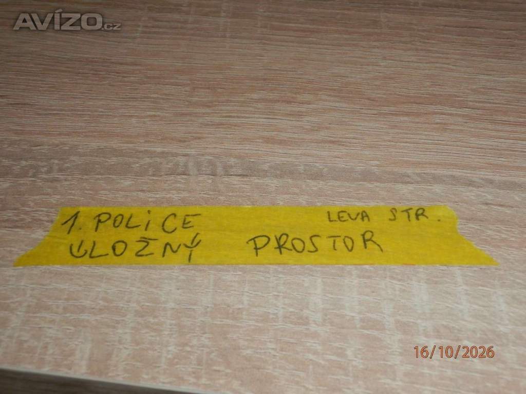 Foto inzerátu Skříň s posuvnými dveřmi a úložným prostorem Nová 2Roky stará. 195x181x60,5cm.