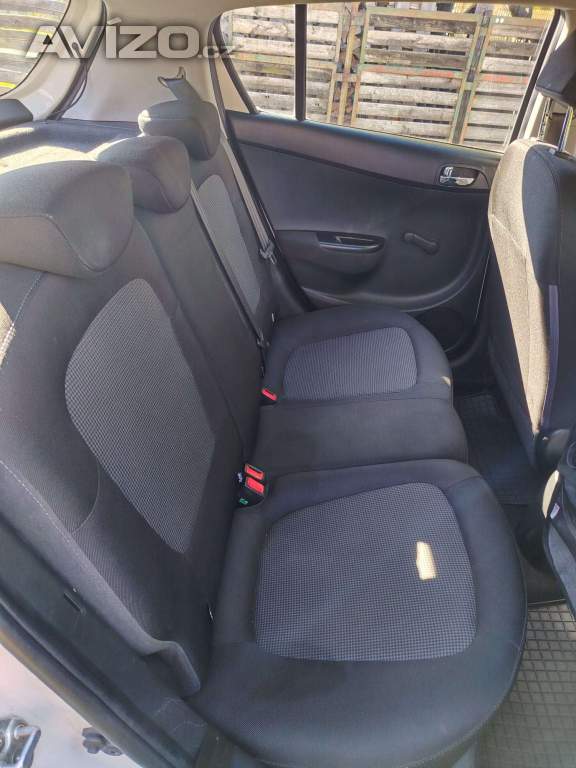 Foto inzerátu Prodej Hyundai i.20 + nová zimní pneu a disky