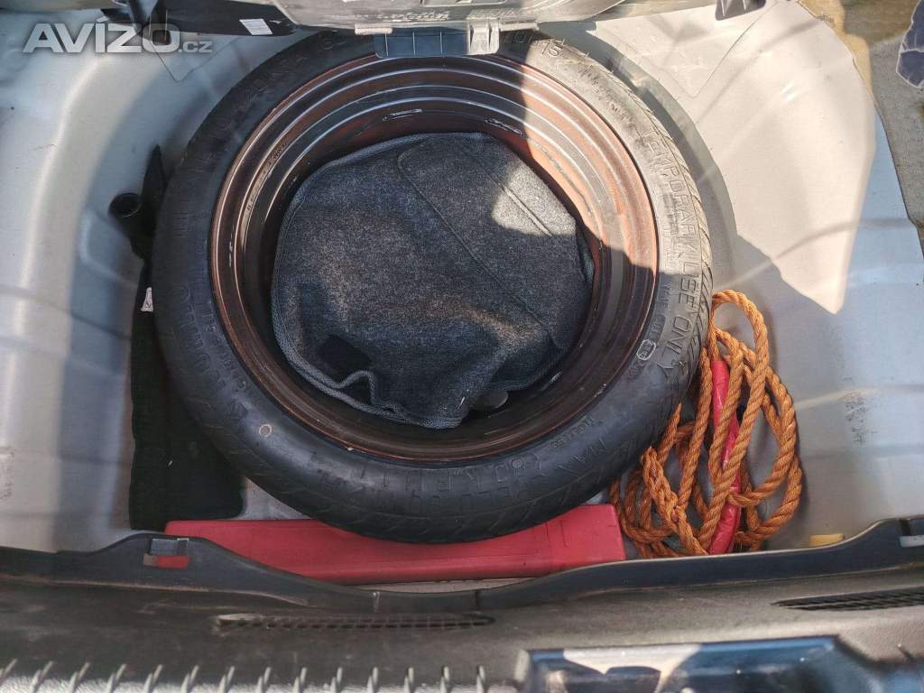 Foto inzerátu Prodej Hyundai i.20 + nová zimní pneu a disky