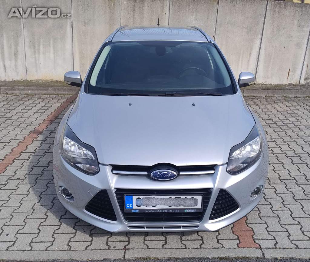 Foto inzerátu Ford Focus Combi 2012 | 1.6 benzín | Automat | Titanium