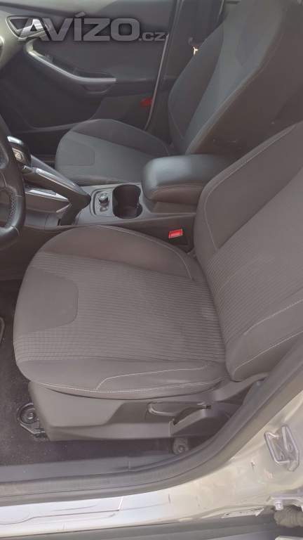 Foto inzerátu Ford Focus Combi 2012 | 1.6 benzín | Automat | Titanium