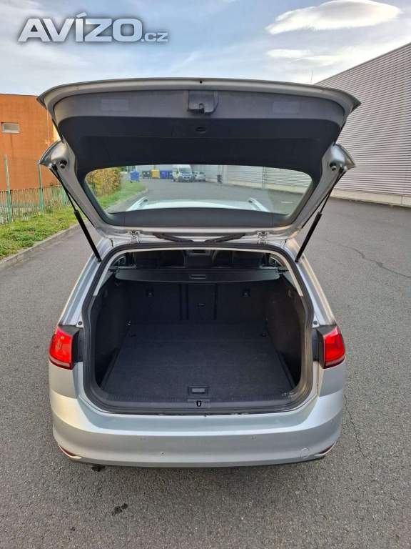Foto inzerátu Volkswagen Golf Variant 2017, automat, kombi, Diesel
