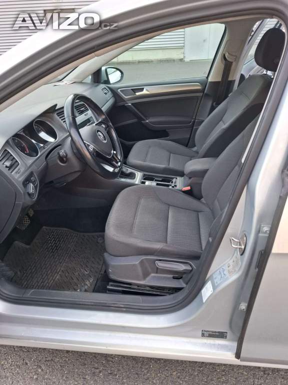 Foto inzerátu Volkswagen Golf Variant 2017, automat, kombi, Diesel