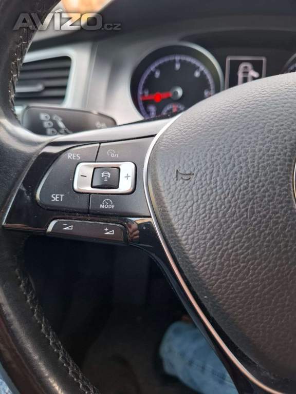 Foto inzerátu Volkswagen Golf Variant 2017, automat, kombi, Diesel