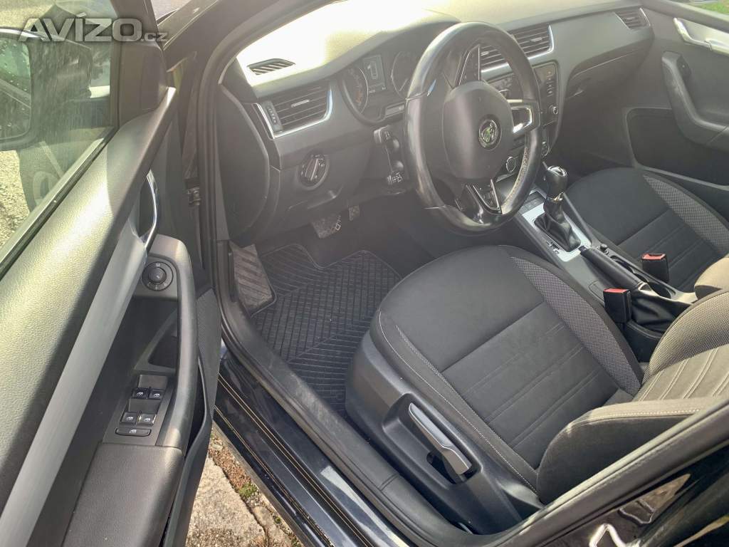 Foto inzerátu Škoda Octavia kombi dsg 2l tdi110kw 11/2017