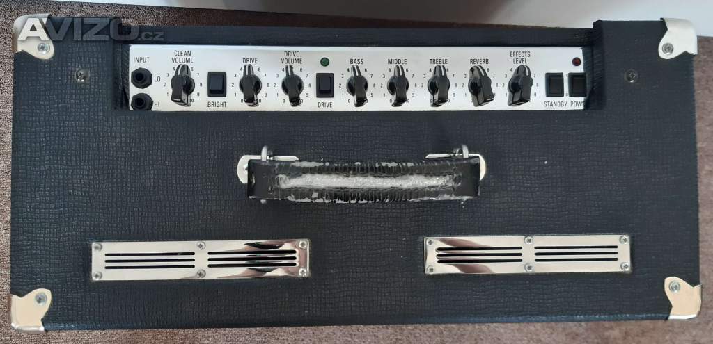 Foto inzerátu Vintage Kombo LANEY VC30 + BOX LANEY GS112VE + nožní spínač