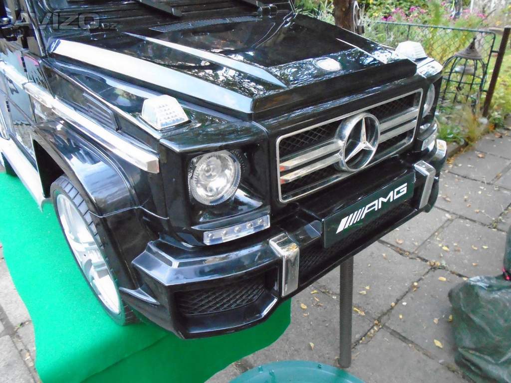 Foto inzerátu Dětské elektrické auto Mercedes Benz AMG G63 pro 1 dítě pěkný stav zánovní baterie