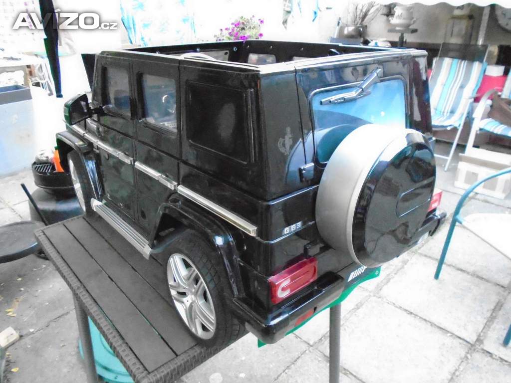 Foto inzerátu Dětské elektrické auto Mercedes Benz AMG G63 pro 1 dítě pěkný stav zánovní baterie