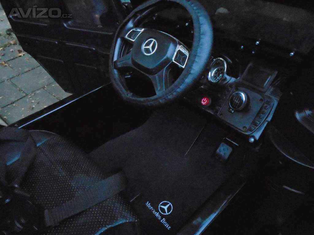 Foto inzerátu Dětské elektrické auto Mercedes Benz AMG G63 pro 1 dítě pěkný stav zánovní baterie