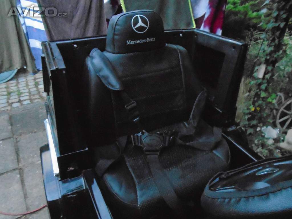 Foto inzerátu Dětské elektrické auto Mercedes Benz AMG G63 pro 1 dítě pěkný stav zánovní baterie