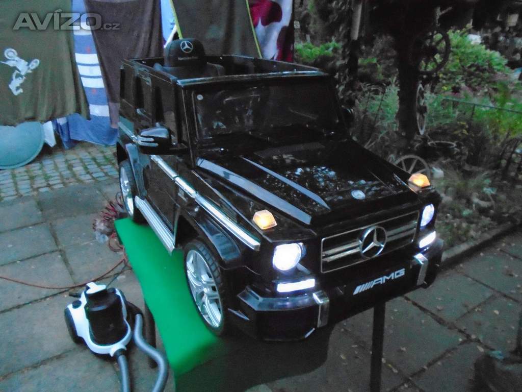 Foto inzerátu Dětské elektrické auto Mercedes Benz AMG G63 pro 1 dítě pěkný stav zánovní baterie