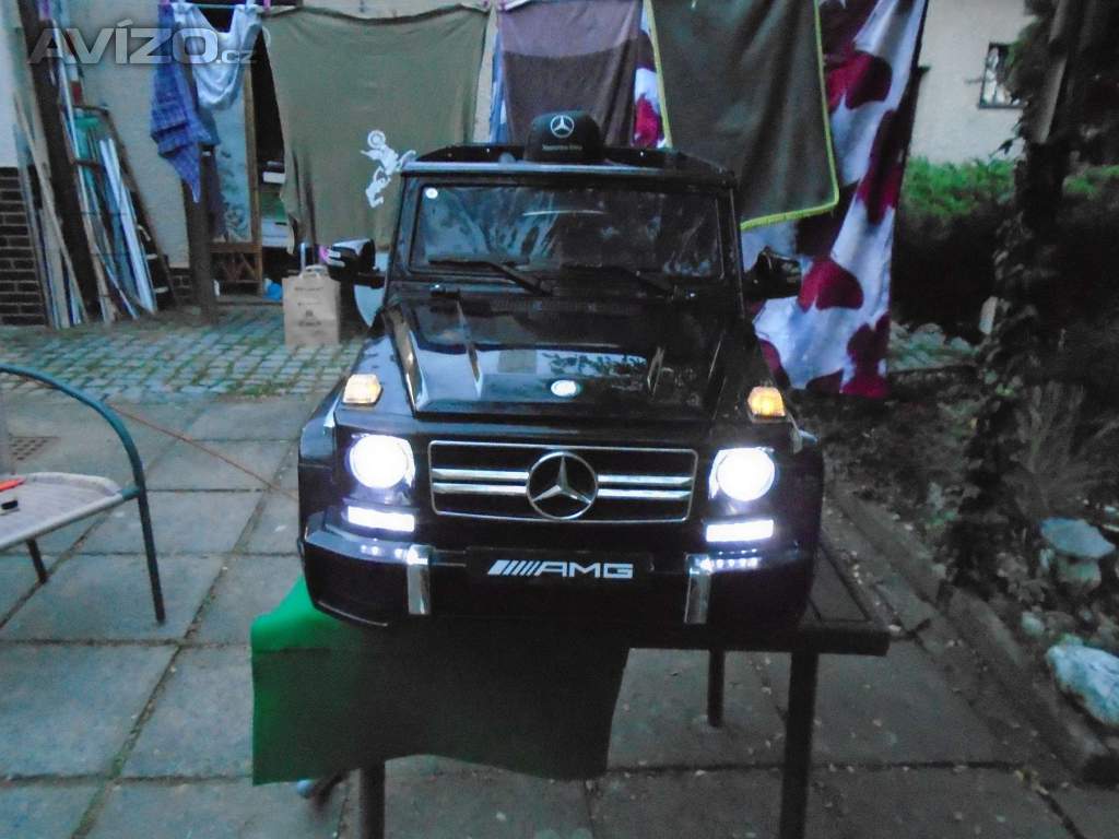 Foto inzerátu Dětské elektrické auto Mercedes Benz AMG G63 pro 1 dítě pěkný stav zánovní baterie
