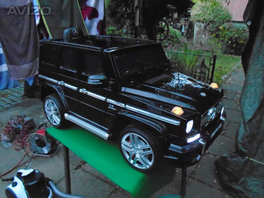 Foto inzerátu Dětské elektrické auto Mercedes Benz AMG G63 pro 1 dítě pěkný stav zánovní baterie