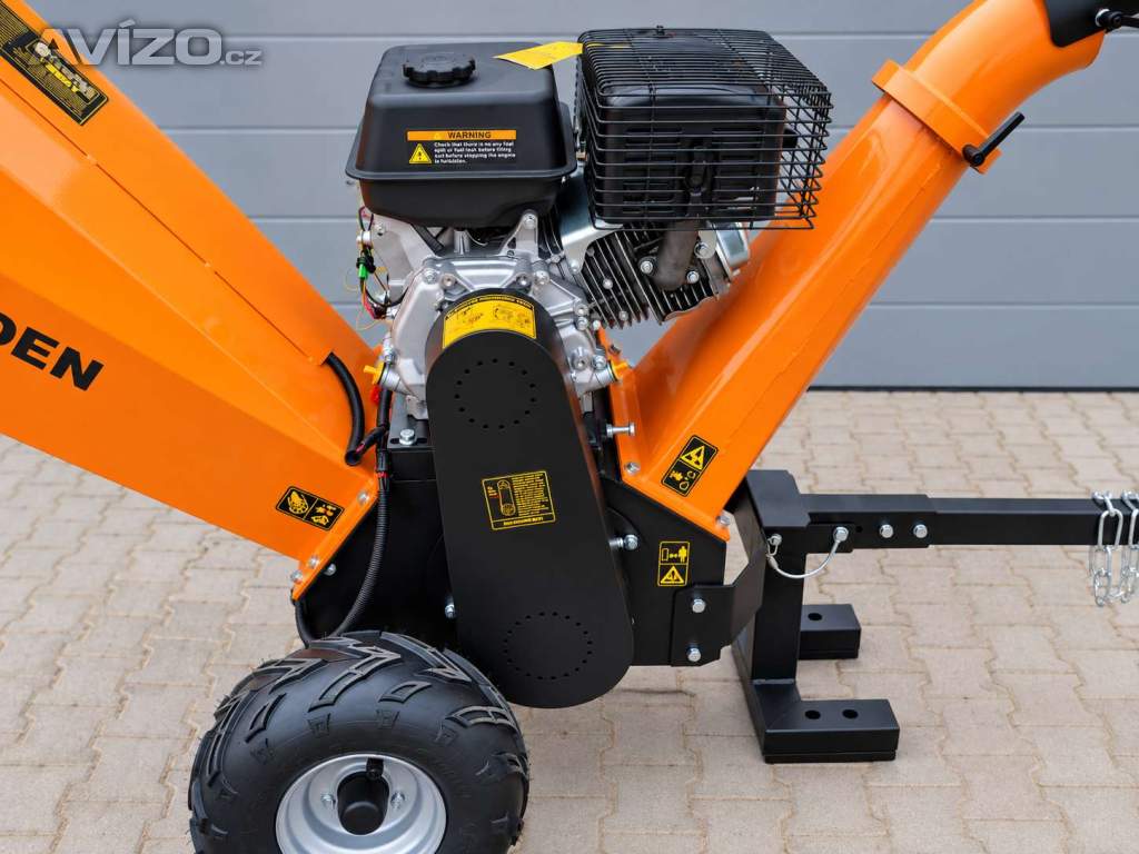 Foto inzerátu Benzínový štěpkovač TB Garden GS1500 15 HP 12 cm