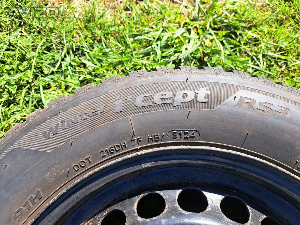 Foto inzerátu Zimní pneu Hankook Winter I*cept RS3 195/65 R15