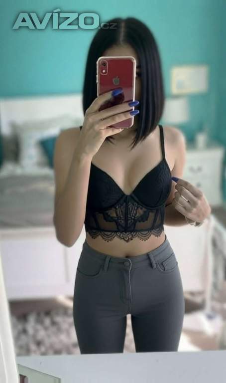Foto inzerátu 👄Nová slečna👄Drobná a štíhlounká 24-let GFE......👄603990510