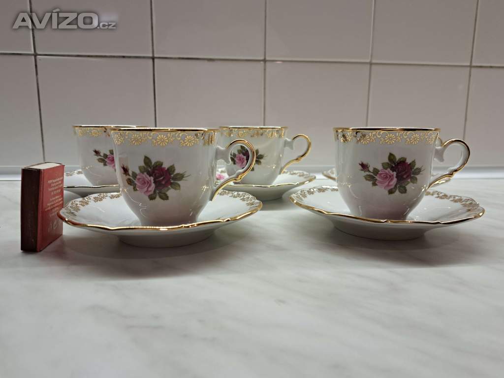 Foto inzerátu Karlovarský porcelán - Cecily 5 sad (120)