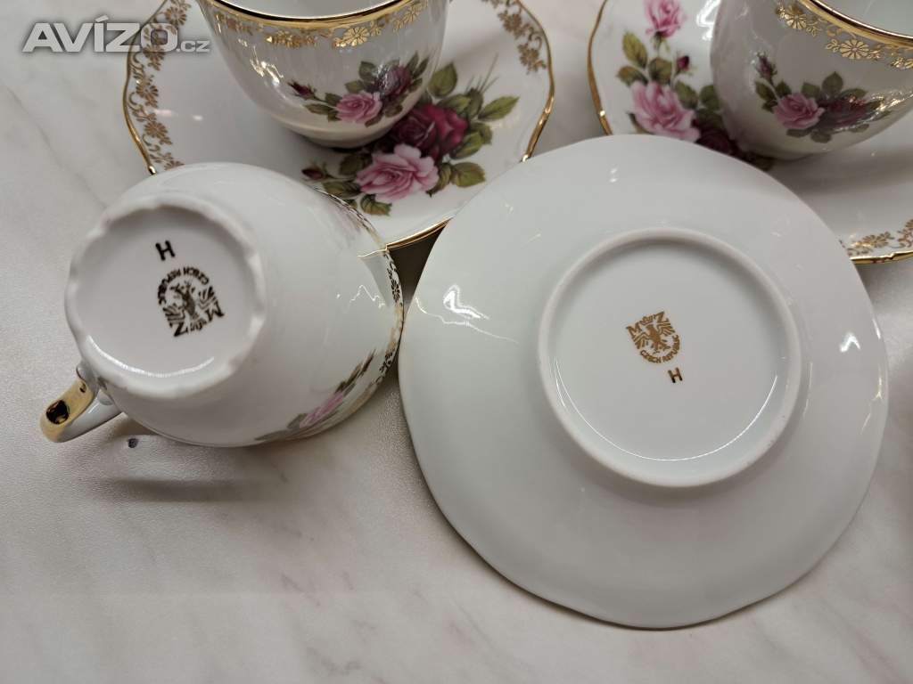 Foto inzerátu Karlovarský porcelán - Cecily 5 sad (120)