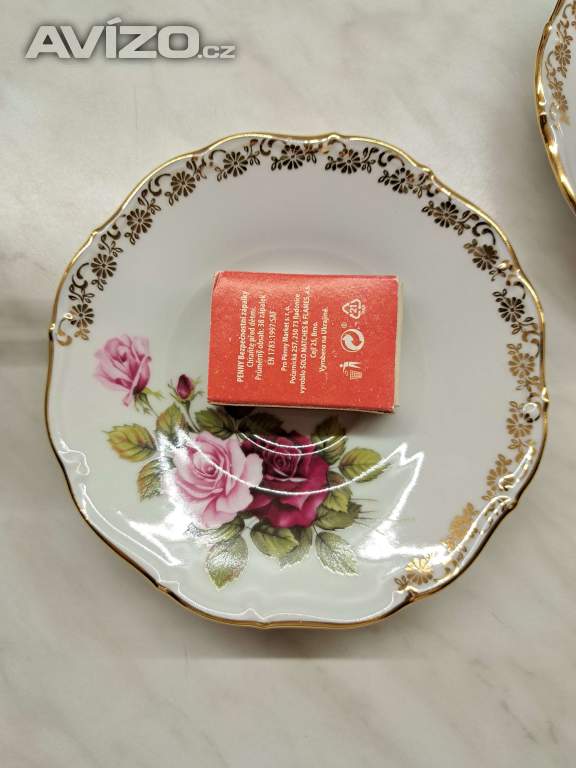 Foto inzerátu Karlovarský porcelán - Cecily 5 sad (120)