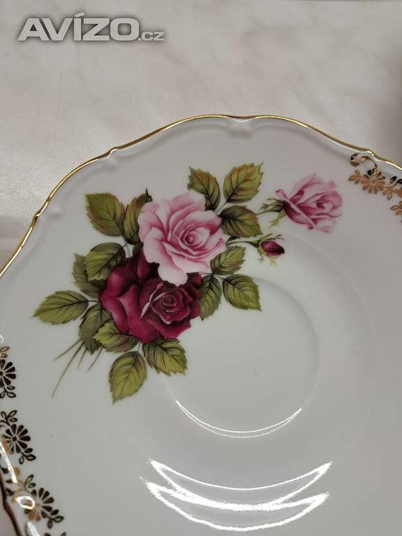 Foto inzerátu Karlovarský porcelán - Cecily 5 sad (120)